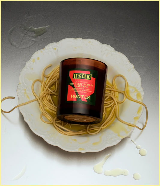 HUNTER x OLIO CANDLE